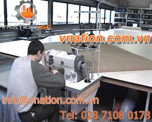 mattress cutting table / air cushion