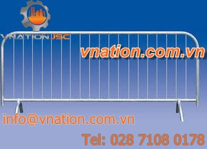 pedestrian barrier / steel mesh