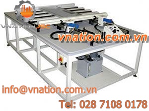 hydraulic press / for photovoltaic modules / for production / frame