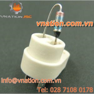 thermal fuse / plug-in / with ceramic base / ceramic