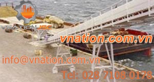 belt conveyor / horizontal / transport / silo