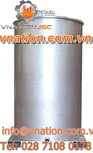 industrial agitator / shaft drive / vertical / for closed medium-sized tanks