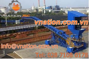 belt conveyor / for the mining industry / for bulk materials / mobile