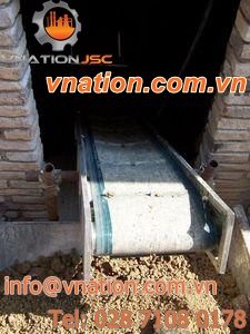 chevron conveyor belt / rubber / for the mining industry