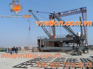 fixed crane / construction / lifting