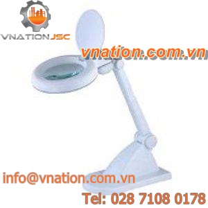 stand magnifier