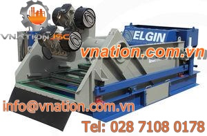 linear vibrating screener / solid/liquid / single-deck