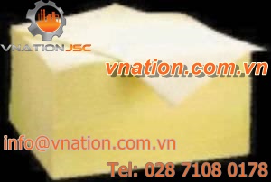 pad absorbent / hydrocarbon / for chemicals