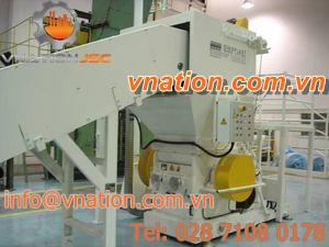 roller mill / horizontal / for plastics recycling