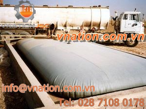 flexible tank / self-supporting / fabric / horizontal