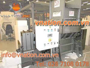 roller crusher-compactor / expanded polystyrene / horizontal