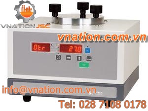 oxygen analyzer / concentration / benchtop