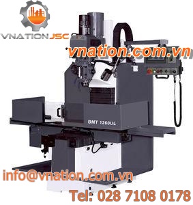 3 axis CNC milling machine