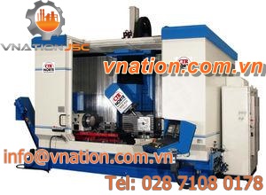 CNC machining center / 3 axis / universal / swiveling spindle