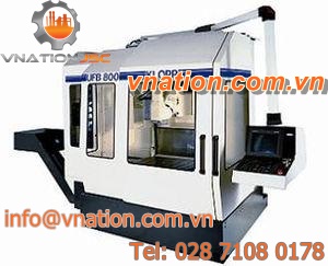 CNC machining center / 3-axis / universal / for steel