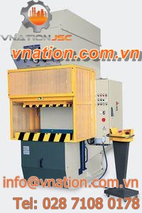 hydraulic press / vertical / C-frame / ram
