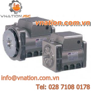 three-phase alternator / 4-pole