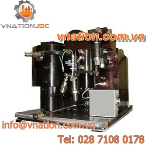 positive displacement flow meter / for fuel / clamp-on