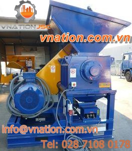 single-shaft shredder / plastics / for metal / for tires