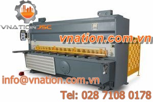 guillotine shear / hydraulic / for sheet metal
