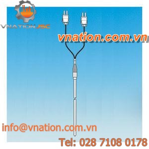 thermocouple temperature probe / in metal housing / laboratory