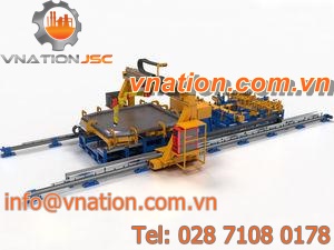 assembly robotic cell / welding / for dump truck back doors / automatic