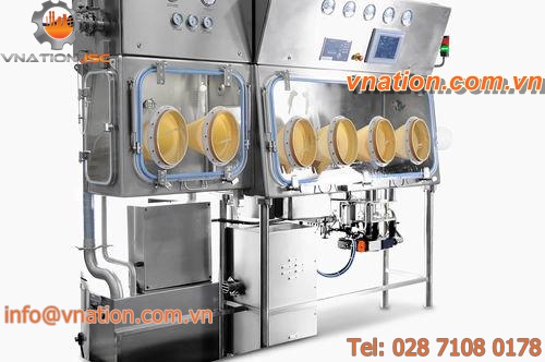 isolator glove box / fully automated / stainless steel / for pharmaceutical industry