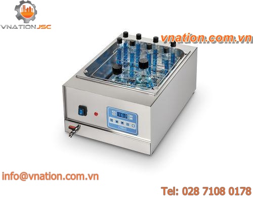 digital display thermostatic bath / stainless steel / laboratory