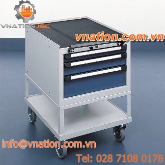 assembly cart / work station / with swivel casters