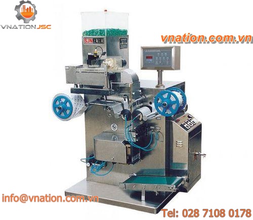 VFFS bagging machine / automatic / capsule / for the pharmaceutical industry