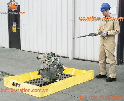 multi-use containment bund / polyethylene / flexible