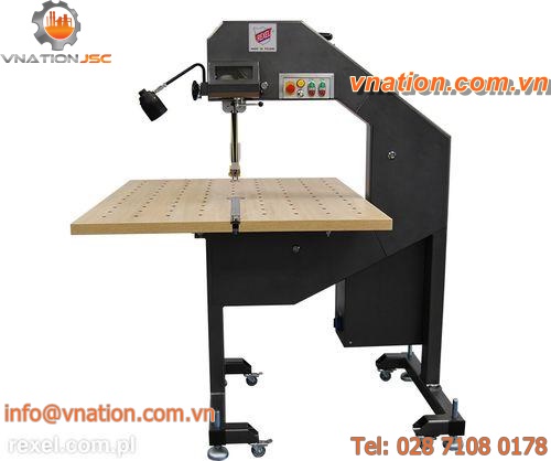 textile cutting machine / knife