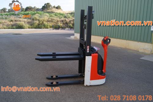 stacker weighing system