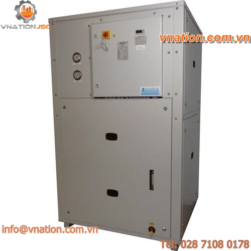water cooler / liquid / for the automotive industry / for hydraulic applications