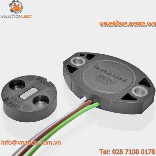 rotary position sensor / contactless / magnetic / IP67