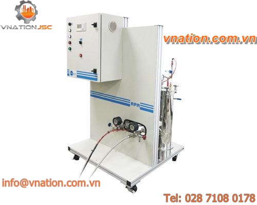 resin transfer molding (RTM) mixer-dispenser / silicone resin-based / for chlorine / PU foam