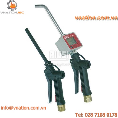 dispensing nozzle with electronic meter