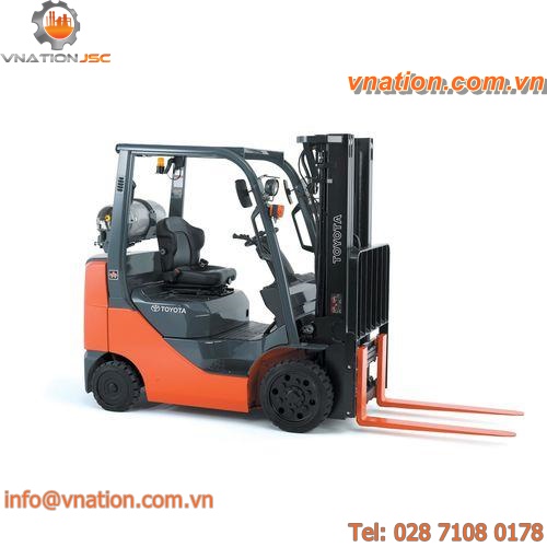 forklift / combustion engine / LPG / gas / ride-on