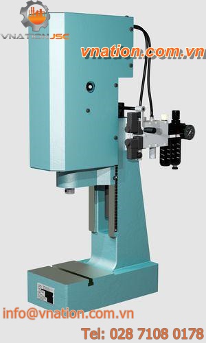 pneumatic press / riveting / punching / round ram