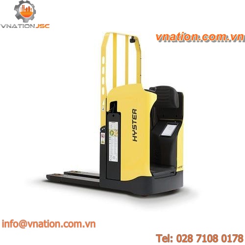 electric pallet truck / ride-on / platform / loading