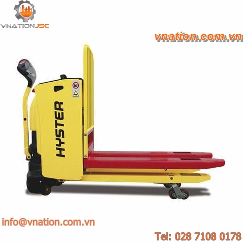 electric pallet truck / walk-behind / indoor / loading
