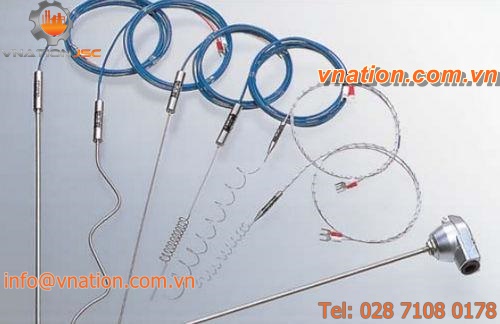 thermocouple with metal thermowell