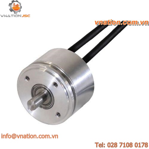 absolute rotary encoder / single-turn / solid-shaft / with SSI interface