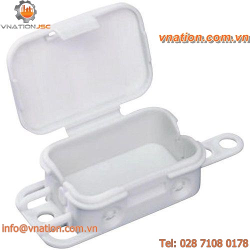 wall-mounted junction box / polypropylene / IP20 / with knockouts