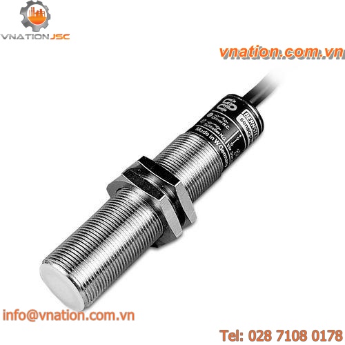 capacitive proximity sensor / cylindrical M12 / cylindrical M18 / IP65