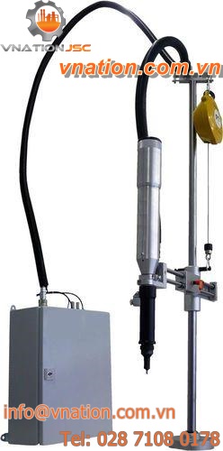 automatic riveter / hydro-pneumatic / for blind rivets / break-mandrel