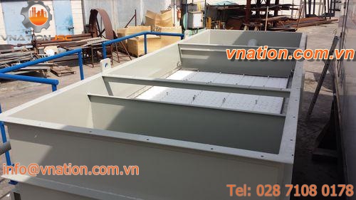 coalescing oil separator