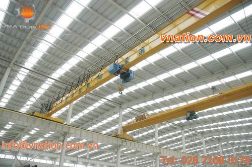 single-girder overhead crane / with hoist / for lifting molten metal