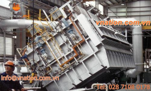holding furnace / melting / chamber / combustion