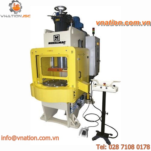 hydraulic press / cutting / bending / C-frame